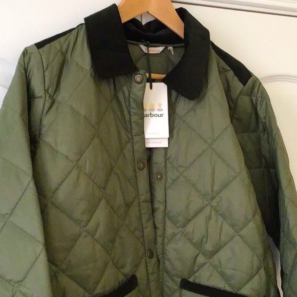 💥SALE💥 NWT Barbour Elizabeth Quilted Jacket, US 10 - Picture 8 of 16